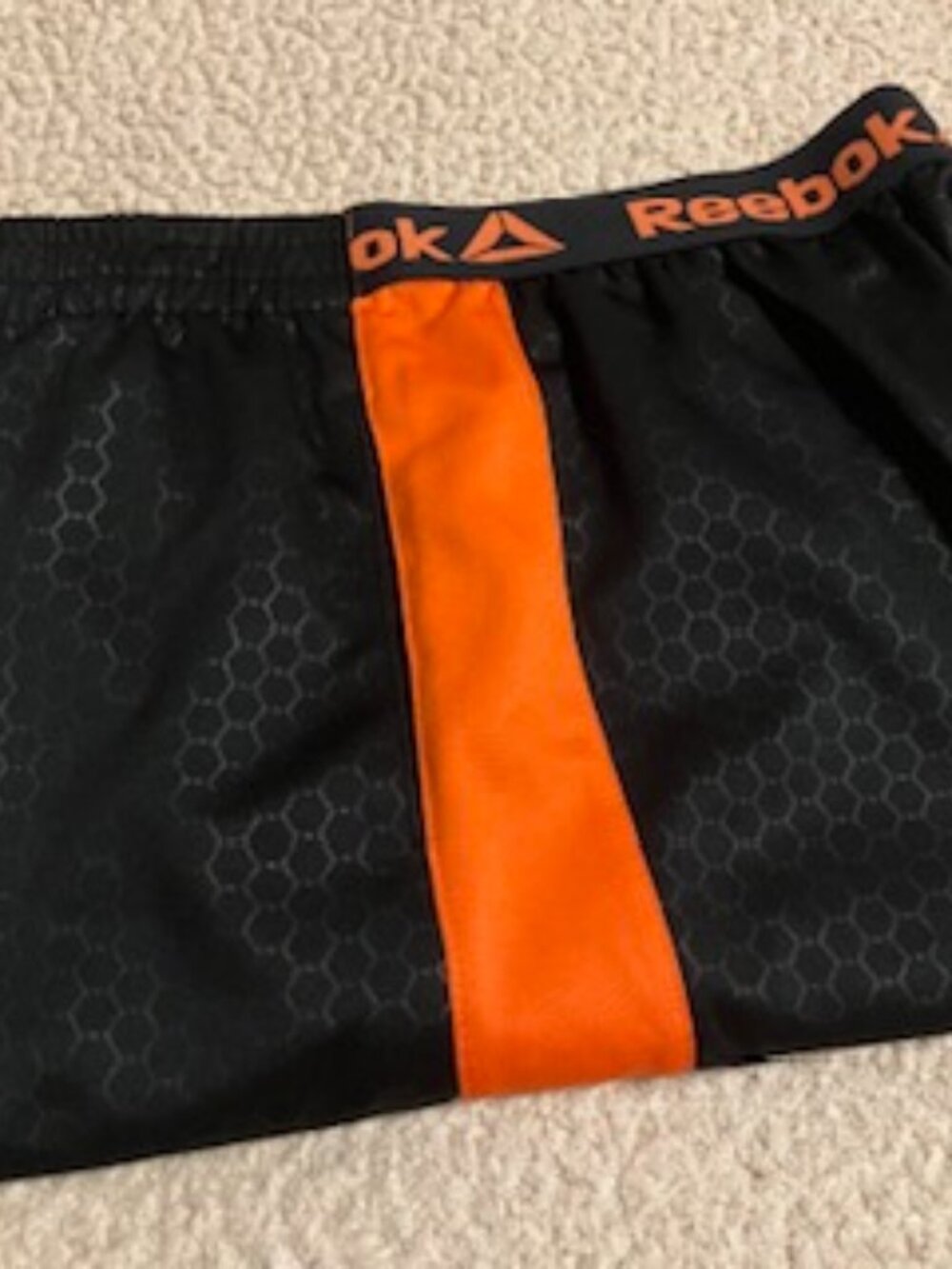 Boys Reebok Jersey Shorts  Size L